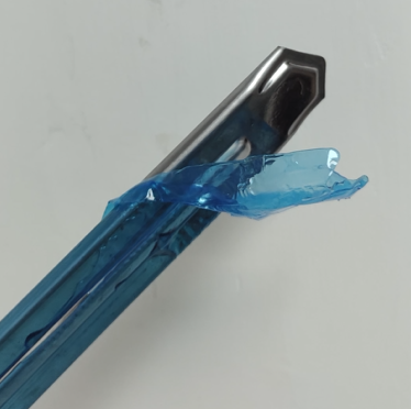 不锈钢保护膜撕不下来？瑞赫尔专业除膜剂实现快速清除